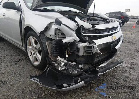 2010 Chevrolet Malibu Ls из США, поврежденный, VIN 1G1ZB5EB1AF237872